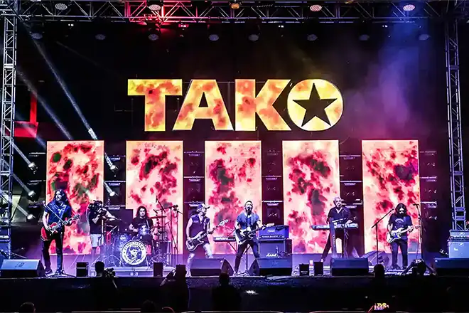 Banda en concierto - Imágen contacto